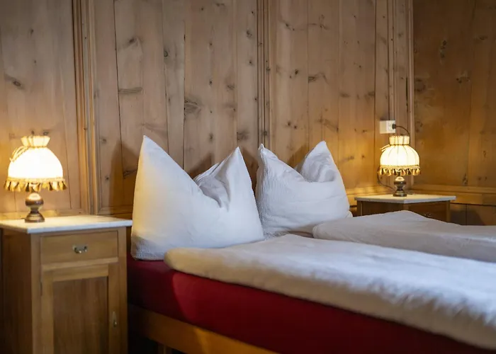 Chasa Broel Ferienhaus Mitten In Ardez