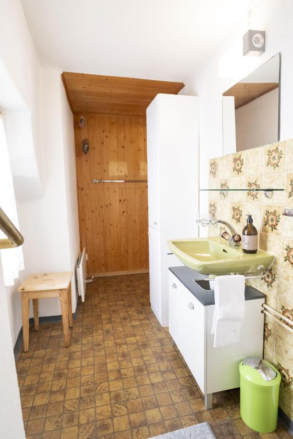 Holiday home Chasa Broel Mitten In *