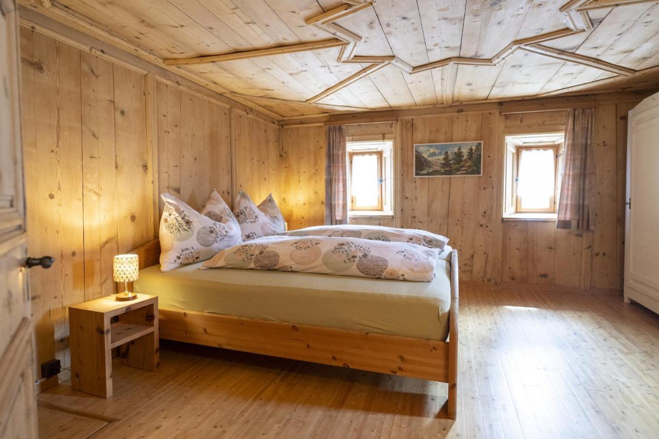 Holiday home Chasa Broel Mitten In *